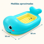 Medidas aproximadas de 80 por 50 centímetros da banheira infantil inflável Baleia